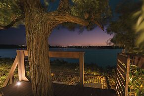 Santi Sabai Ibira - Um Refúgio às Margens da Lagoa