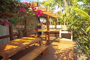 Santi Sabai Ibira - Um Refúgio às Margens da Lagoa