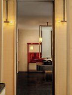 HUALUXE Shenzhen Bao'an