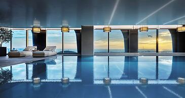 HUALUXE Shenzhen Bao'an