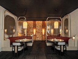 HUALUXE Shenzhen Bao'an