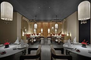 HUALUXE Shenzhen Bao'an