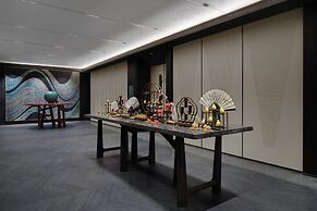 HUALUXE Shenzhen Bao'an