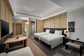 HUALUXE Shenzhen Bao'an