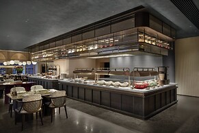 HUALUXE Shenzhen Bao'an