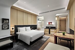 HUALUXE Shenzhen Bao'an