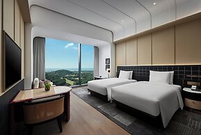 HUALUXE Shenzhen Bao'an