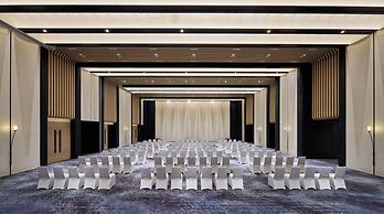 HUALUXE Shenzhen Bao'an