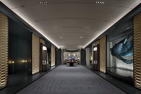 HUALUXE Shenzhen Bao'an