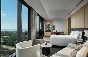 HUALUXE Shenzhen Bao'an