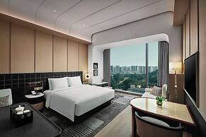 HUALUXE Shenzhen Bao'an