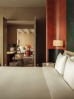 HUALUXE Shenzhen Bao'an