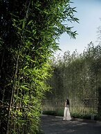 HUALUXE Shenzhen Bao'an