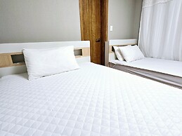 Incheon Airport Guesthouse L