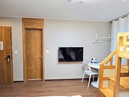 Incheon Airport Guesthouse L