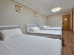 Incheon Airport Guesthouse L