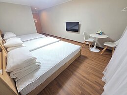 Incheon Airport Guesthouse L