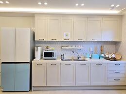 Incheon Airport Guesthouse L