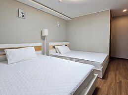 Incheon Airport Guesthouse L