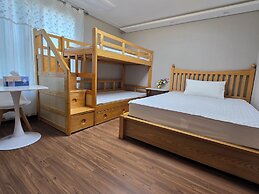 Incheon Airport Guesthouse L