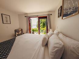 Maison Tofino - Private Oceanfront