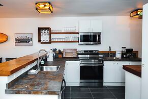 Maison Tofino - Private Oceanfront