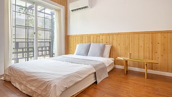 Taean Dalbam pet Pension