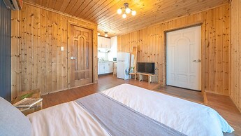 Taean Dalbam pet Pension