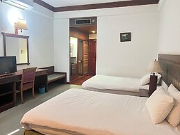 Royal Mekong Riverside Hotel