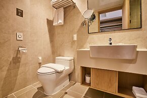 Islandcastle hotel&water park