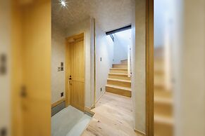 Yotsuki Machiya House