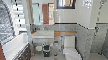 B2 Krabi Premier Hotel