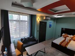 MAZOLA DIAMOND HOTEL