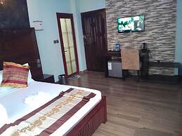 MAZOLA DIAMOND HOTEL