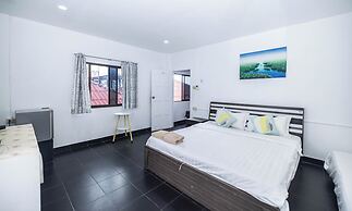 Belle Cose Guest House Phuket