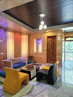 Majestic Mountain Bhaiji Guest House