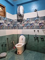 Majestic Mountain Bhaiji Guest House