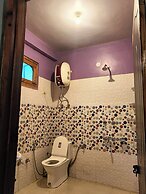 Majestic Mountain Bhaiji Guest House