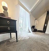 Justaura Retreat Branston