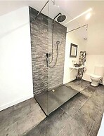 Justaura Retreat Branston