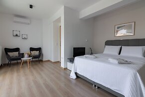 Leochares Lifestyle Apartments