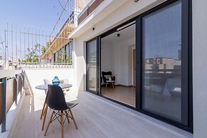 Leochares Lifestyle Apartments