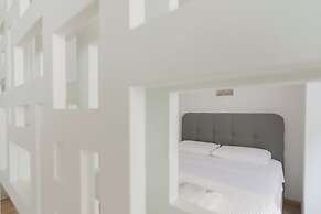 Leochares Lifestyle Apartments