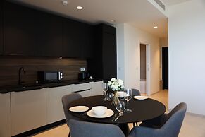 Luxury High Floor Suite Mercury Towers