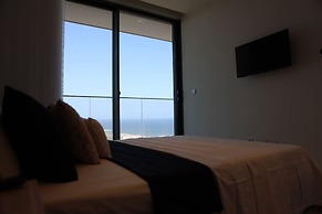 Luxury High Floor Suite Mercury Towers