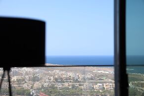 Luxury High Floor Suite Mercury Towers