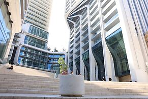 Luxury High Floor Suite Mercury Towers