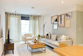 The River Lea Escape - Charming & Bright 2bdr Flat