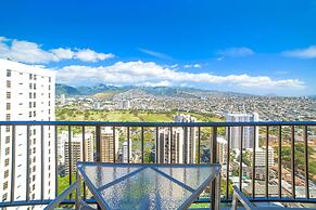 Waikiki Sunset Close to Beach with Parking