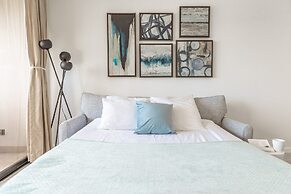 Diamond Head View with King Bed and Double Bed and Parking
